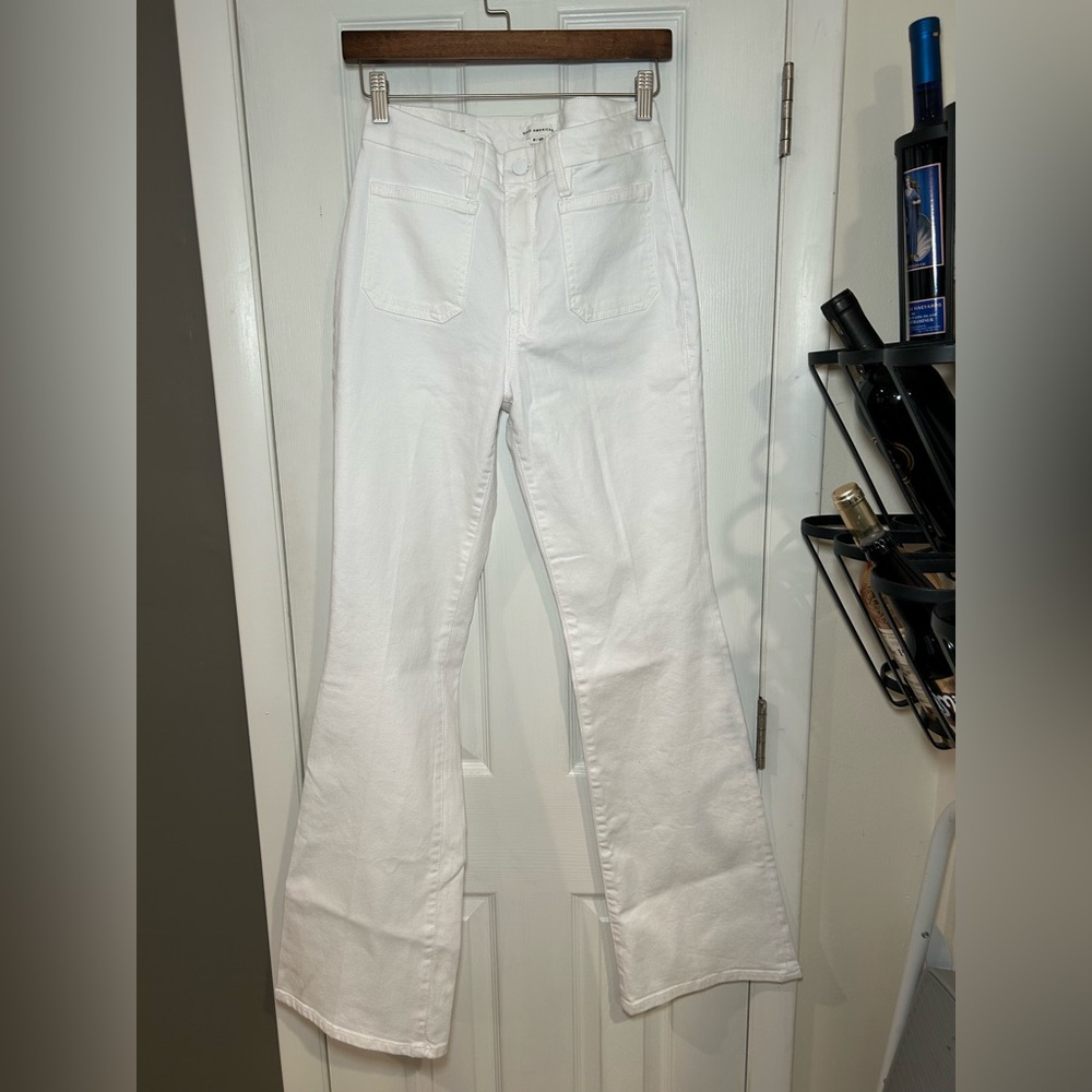 NWT NEW Good American White "Good Classic Slim Bootcut" Jean size 6/28